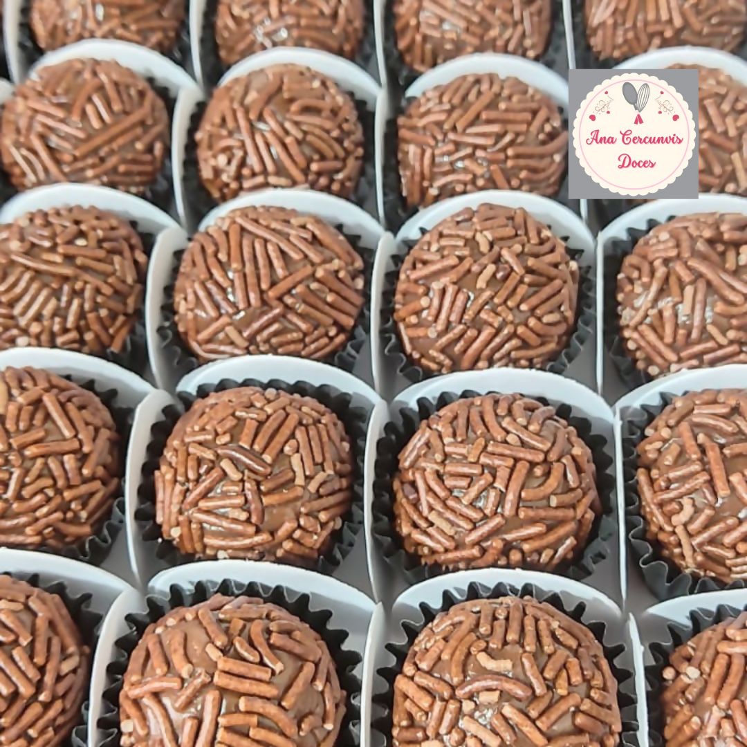 Cento de Brigadeiros ao leite