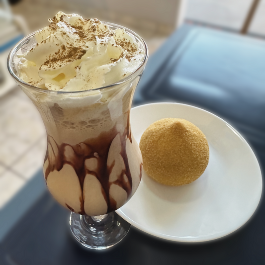 Combo-Delicia-Capuccino Gelado-e-salgado -